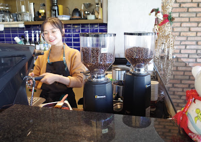 Kupplei Café n Tea: Không Gian Yên Tĩnh và View Đẹp Tại Ngã Tư Hùng Vương Pleiku