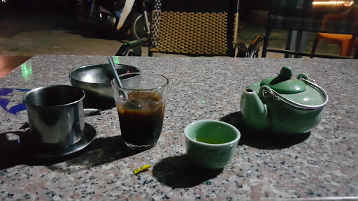 Cafe Vườn Nhà Ai